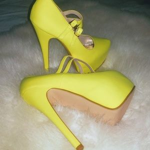 Meet your Posher, Maria